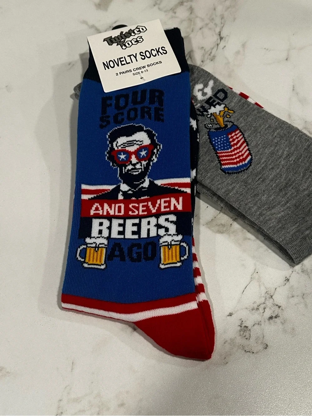 Twisted Toes Crew Socks Mens 8-13 NEW 2 Pair Abraham Lincoln Beers USA America
